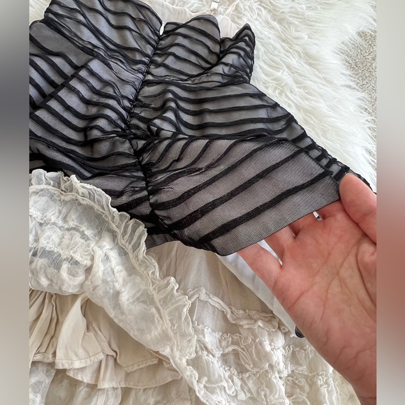 TBF Girl Adjusted Strips Dress Black And Cream Size 110/56 Y2K - Picture 6 of 11